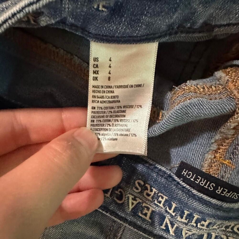 American Eagle 2016 Double Button Mid Rise Mini Shorts - Picture 5 of 6